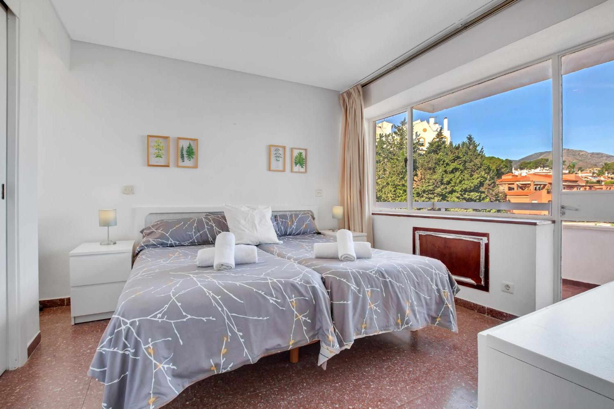 Appartement Eurosol 4D By Ivi Real Estate à Torremolinos Extérieur photo